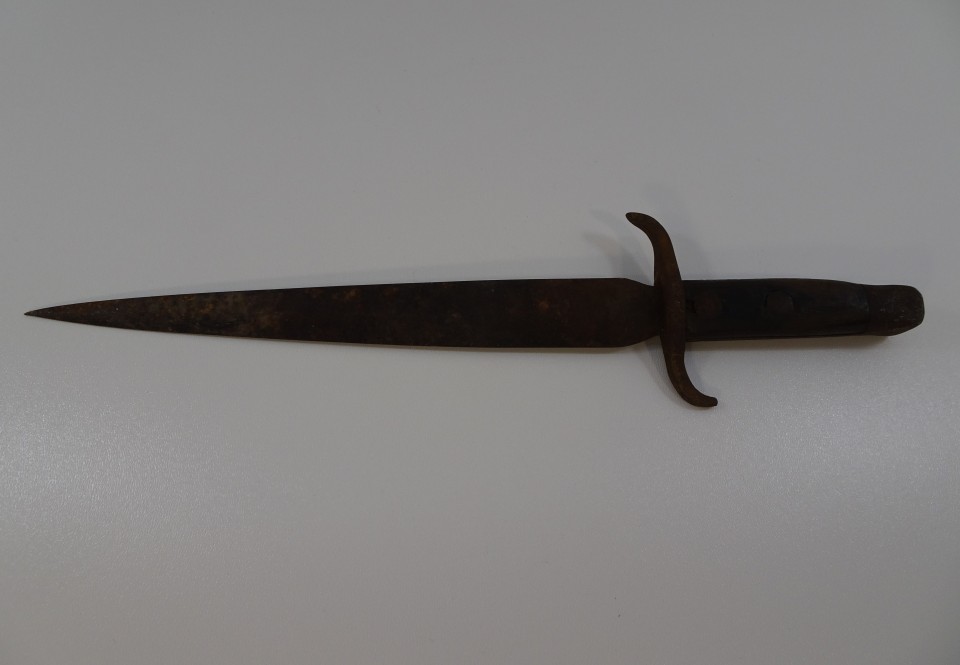 Antieke dolk zwaard